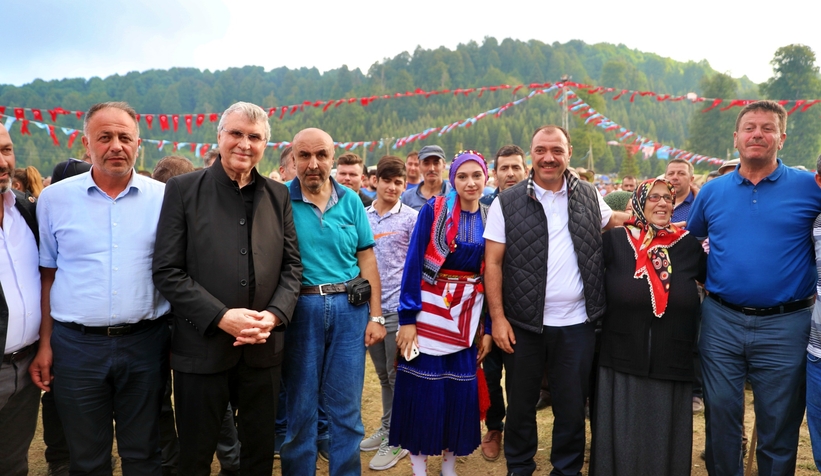 Başkan Yüce Acelle Şenliği'nde çağrı yaptı