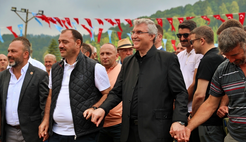 Başkan Yüce Acelle Şenliği'nde çağrı yaptı