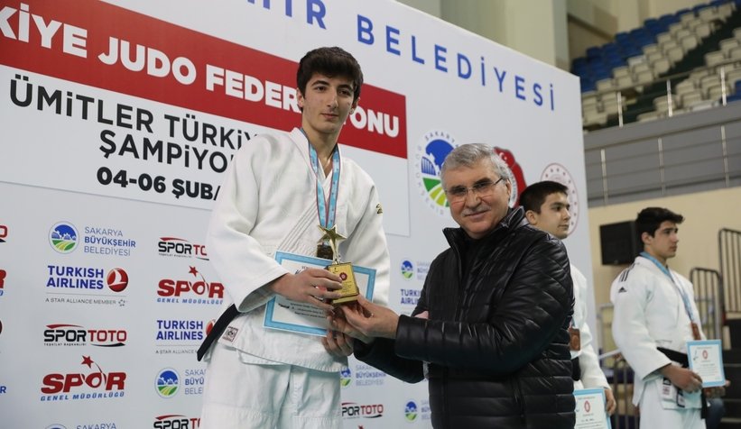 baskan-yuce-acilis-seremonisinde-konusturdjeagdrv3