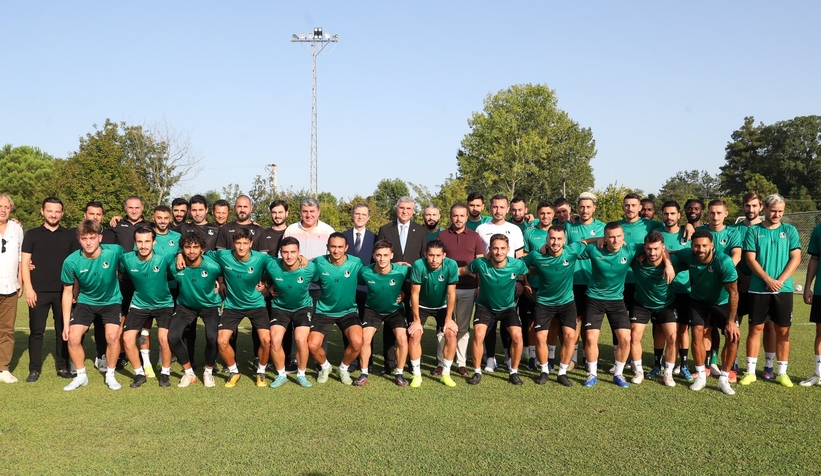 Başkan Yüce'den Sakaryaspor'a moral ziyareti