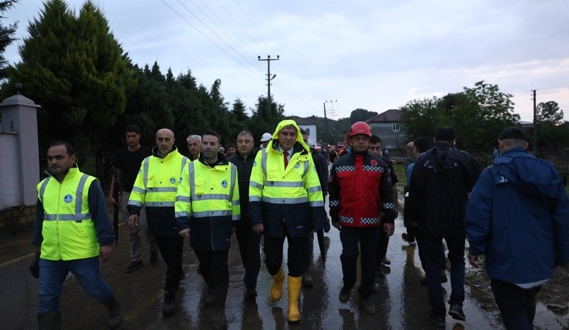 Başkan Yüce felaket alanında
