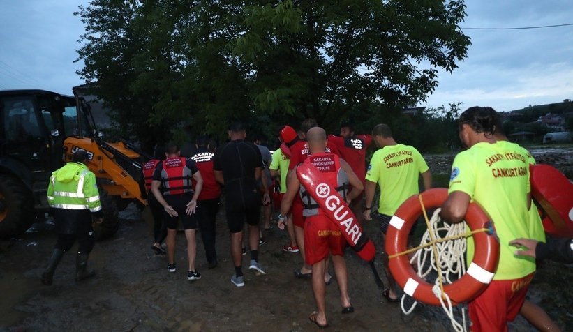 Başkan Yüce felaket alanında