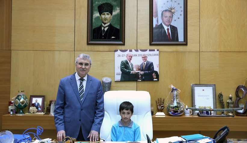 Başkan Yüce koltuğunu devretti!