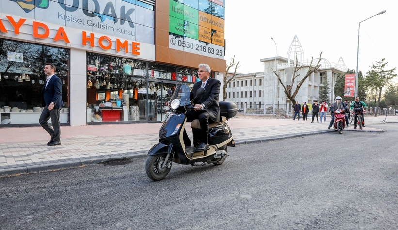 Başkan Yüce motosiklete bindi, Çark'taki çalışmaları inceledi