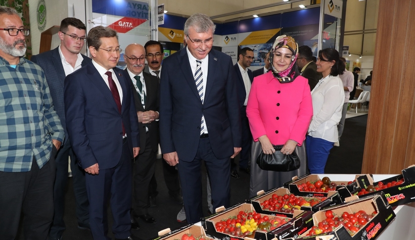 baskan-yuce-musiad-expoyu-ziyaret-ettivuyvywtxsk
