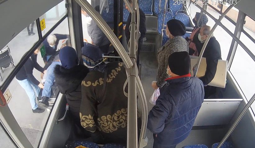 Başkan Yüce o şoförleri ödüllendirdi