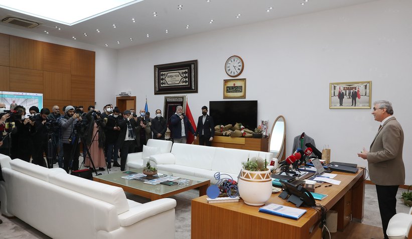 Başkan Yüce o şoförleri ödüllendirdi