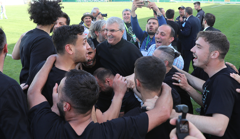 Başkan Yüce şampiyonluk sevincine ortak oldu