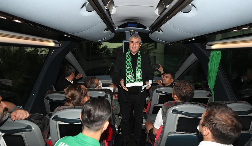 Başkan Yüce takımı otelden stadyuma uğurladı