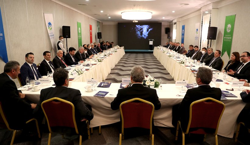 Başkan Yüce’den iş dünyasına yatırım çağrısı