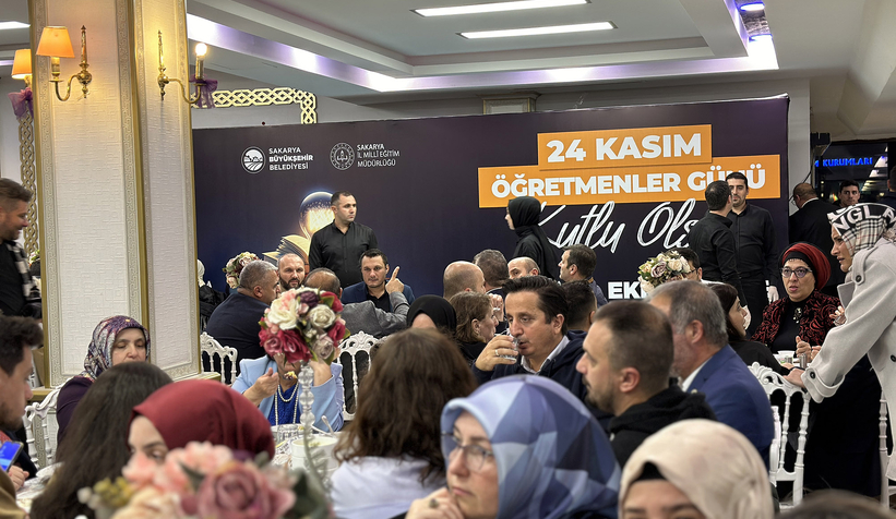 baskan-yuceden-ogretmenler-ile-bulustuukrumtddrn
