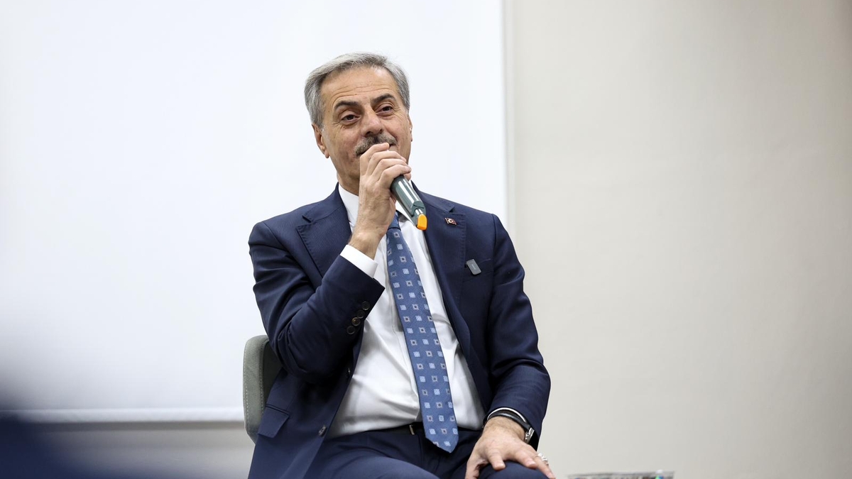 Başkan Yusuf Alemdar söyleşiye katıldı