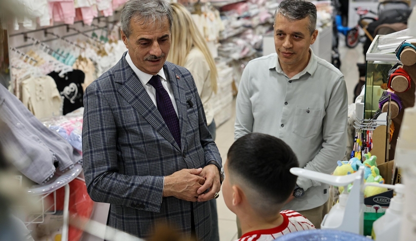 baskan-yusuf-alemdar-vatandasla-bayramlastiymjib29jej