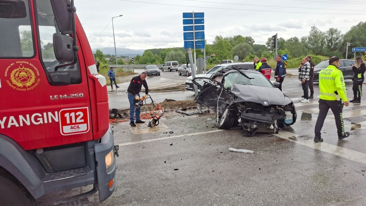 Batakköy Kavşağı’nda Can Pazarı: 3’ü Çocuk 4'ü Ağır 6 Yaralı