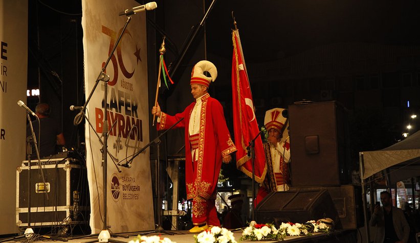 Bayram coşkusu, Demokrasi Meydanı’nda yaşandı