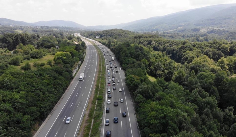 bayram-trafigi-havadan-goruntulendivelcukhmdu