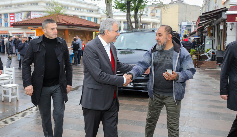 Başkan Yüce vatandaşlarla bayramlaştı