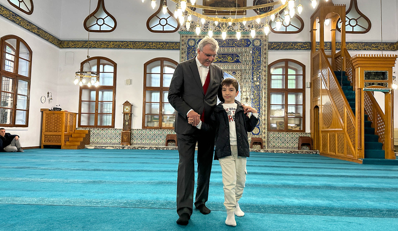 Başkan Yüce vatandaşlarla bayramlaştı