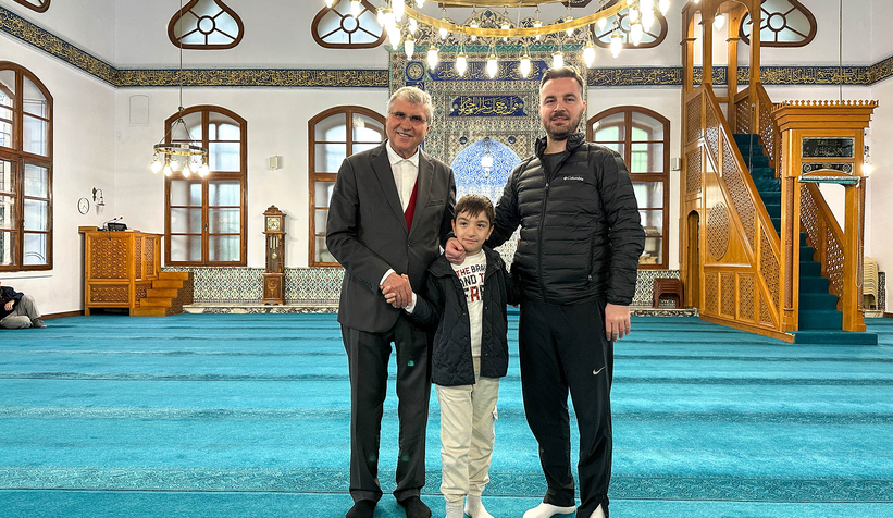 Başkan Yüce vatandaşlarla bayramlaştı