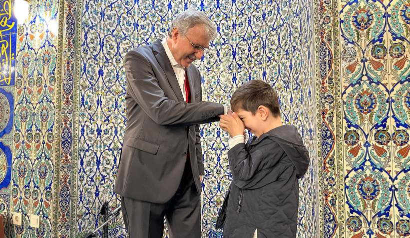 Başkan Yüce vatandaşlarla bayramlaştı