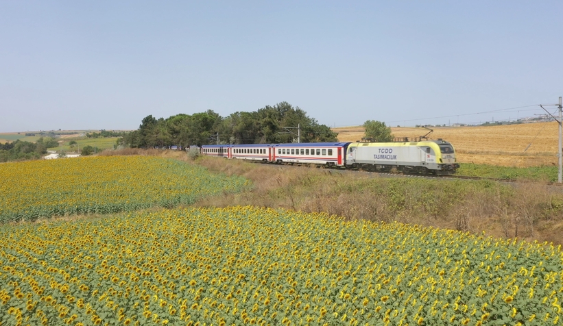 Bayramda trenlere ek sefer ve kapasite artışı