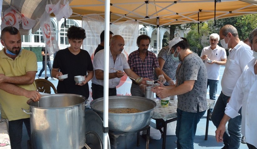 BBP Akyazı'dan aşure etkinliği