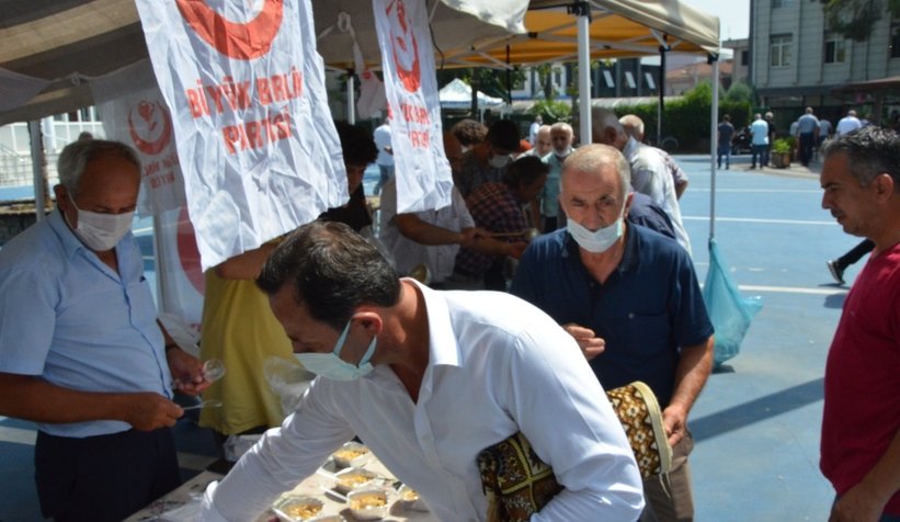 BBP Akyazı'dan aşure etkinliği