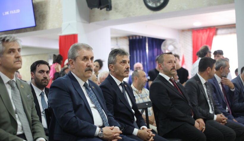 bbp-genel-baskani-destici-akyazi-da-ilce-kongresine-katildi-bina-acilisi-yaptiq1pwafrvyt