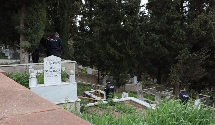 Bebeğinin mezarı başında ölü bulundu