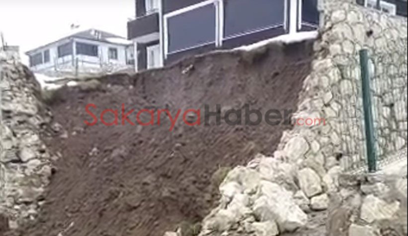 Beldibi'nde büyük heyelan