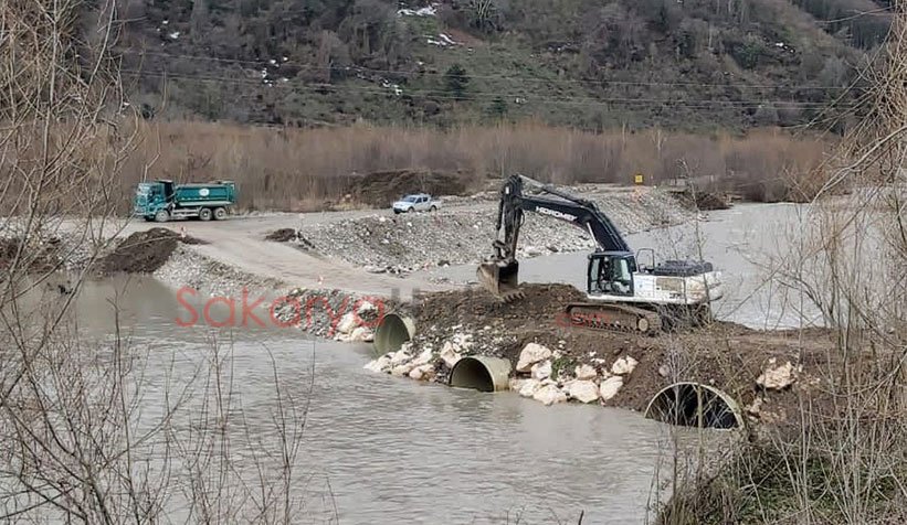Beldibi'nde geçici köprü ulaşıma açıldı