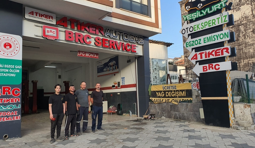 benzin-fiyatlari-ucunca-careyi-lpg-taktirmakta-buluyorlarvgeyzuhequ