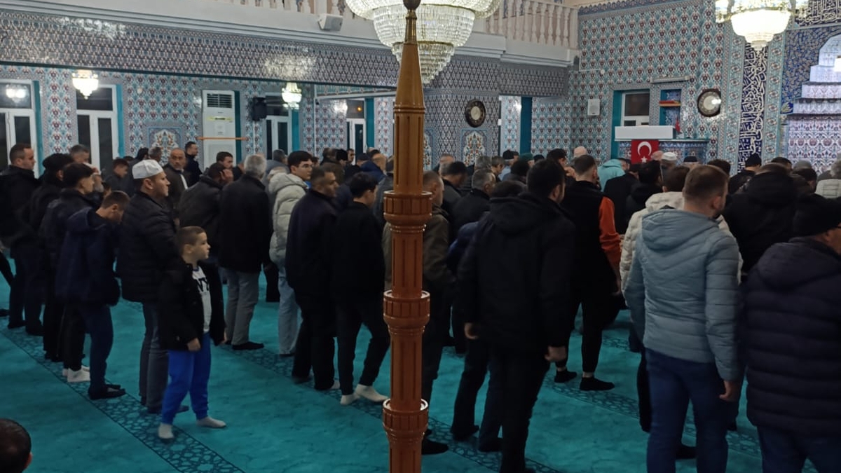 Berat Kandili dualarla idrak edildi