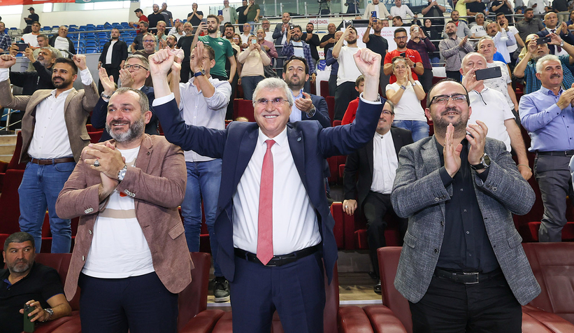 besiktasi-36-33-yenen-buyuksehir-adini-finale-yazdirdiujbinfrmsg