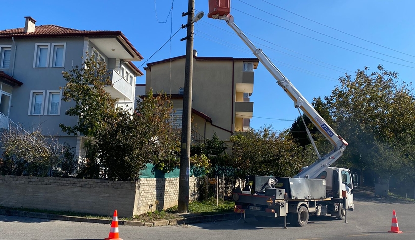 Beşköprü'de SEDAŞ isyanı; Saatlerdir elektrik yok