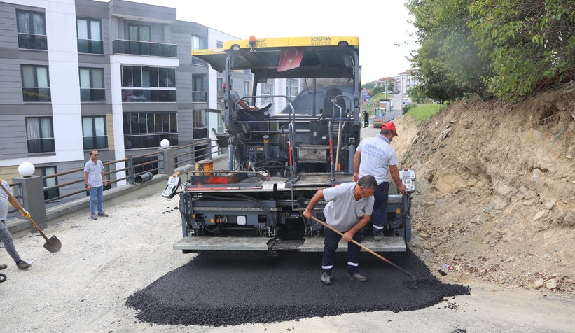Beşköprü'ye sıcak asfalt 