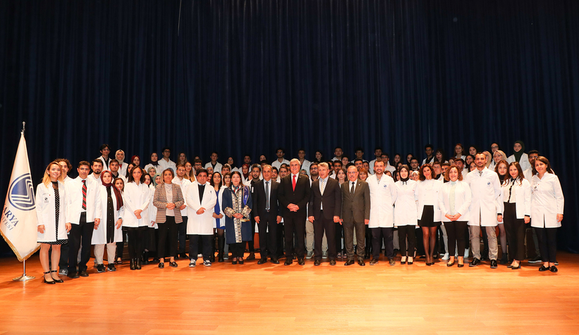 beyaz-onluk-saflik-hayat-ve-umutturdzq5nuhbdn