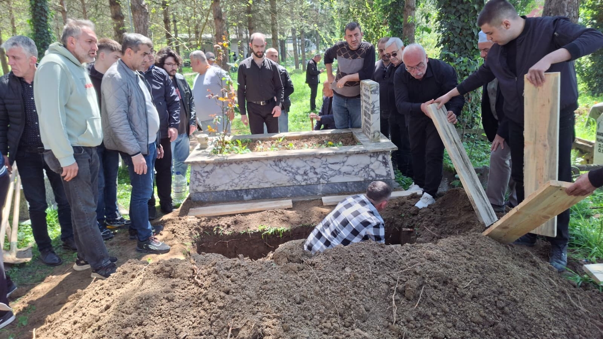 Beynine Pıhtı Atması Sonucu Hayatını Kaybetti: 48 yaşındaki adama Veda