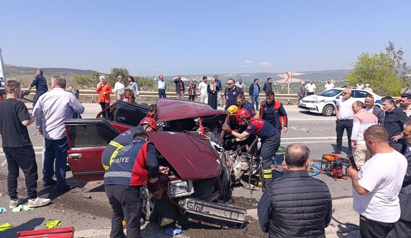 bilecik-sakarya-yolunda-kaza-9-yaralibzf4nktmzg