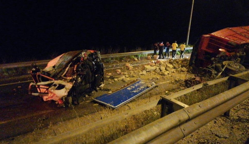 Bilecik yolunda feci kaza