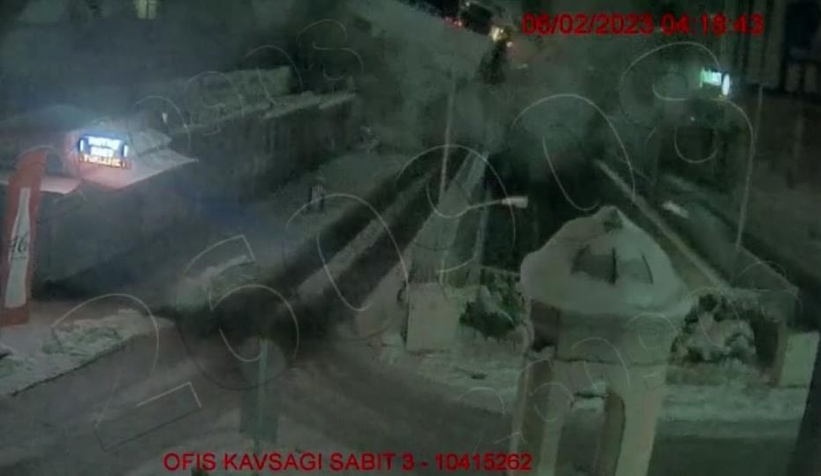 Binaların ardı ardına yıkıldığı görüntüler ortaya çıktı