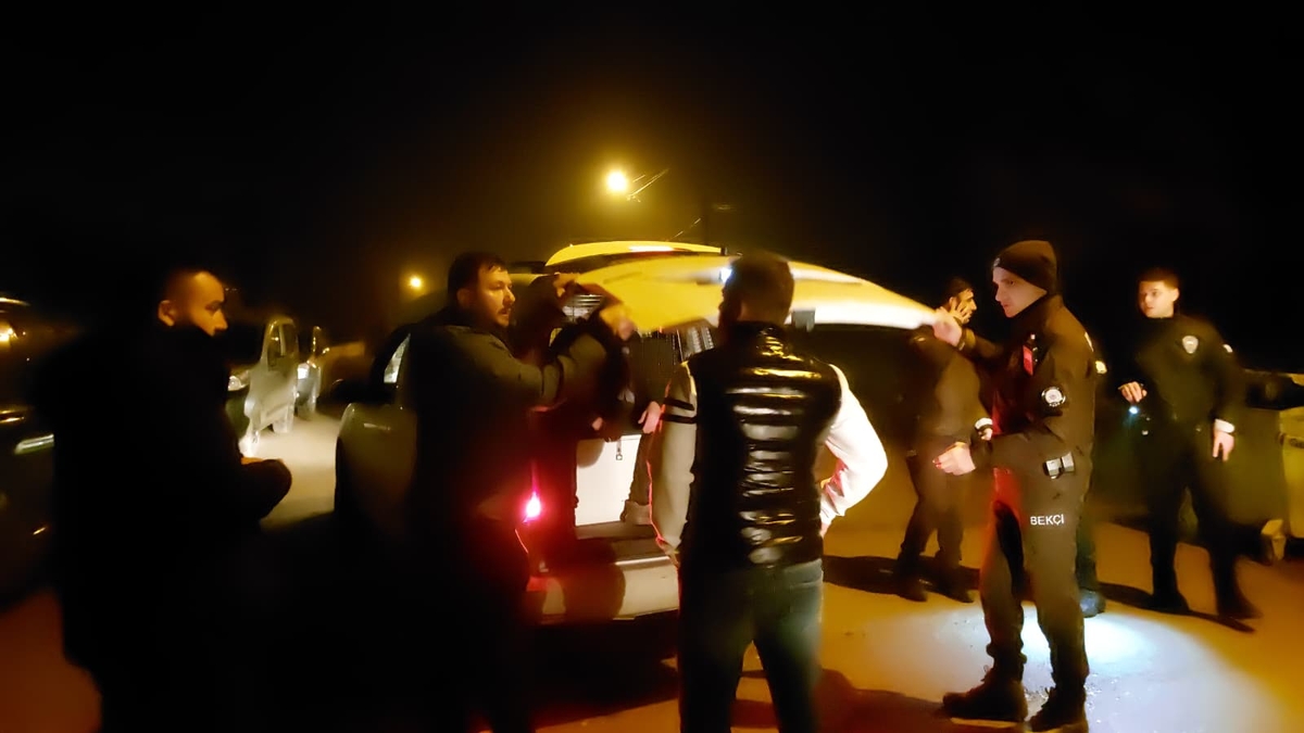 Binaya silahlı saldırı; Kurşun yağmuruna tuttu