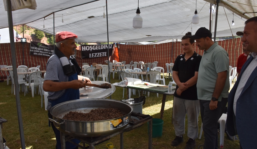 Binlerce vatandaş 3 günlük şenlikte doyasıya eğlendi