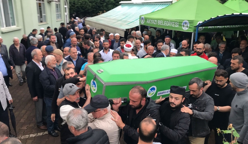 Bir hafta önce çocuğu olmuştu kazada ölen babaya acı veda