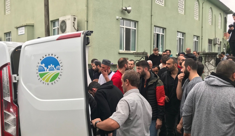 Bir hafta önce çocuğu olmuştu kazada ölen babaya acı veda