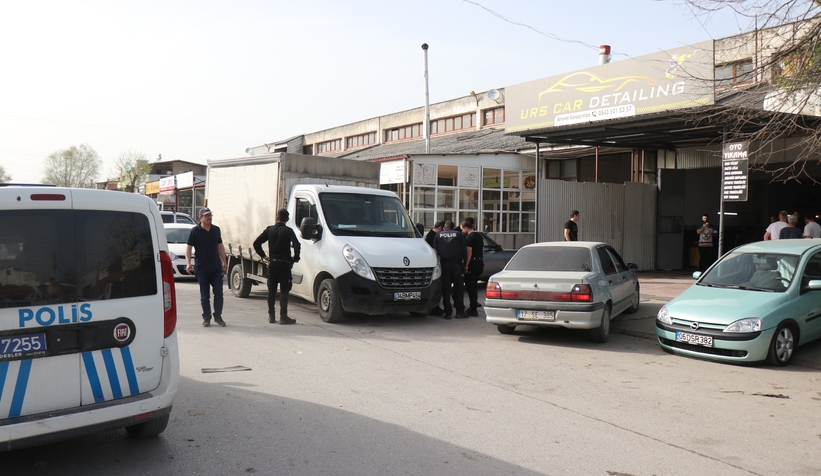 bir-hafta-once-dukkani-kursunlandi-bugun-silahla-yaralandiuutcrzdgqm