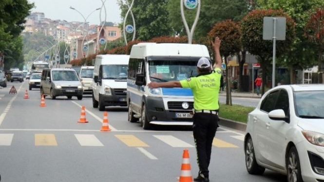 bir-haftada-3-milyona-yakin-arac-denetlenditjdisjnwzm