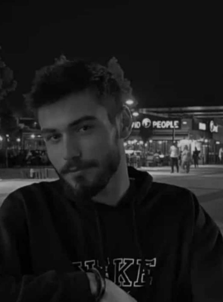 Birlikte yaşadığı kadının ailesi tarafından öldürüldü