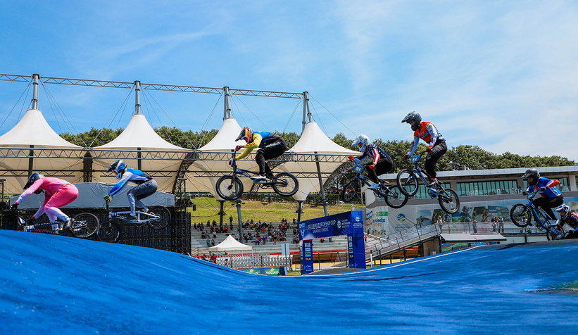 Bisiklet Vadisi 11 uluslararası yarışa ev sahipliği yaptı