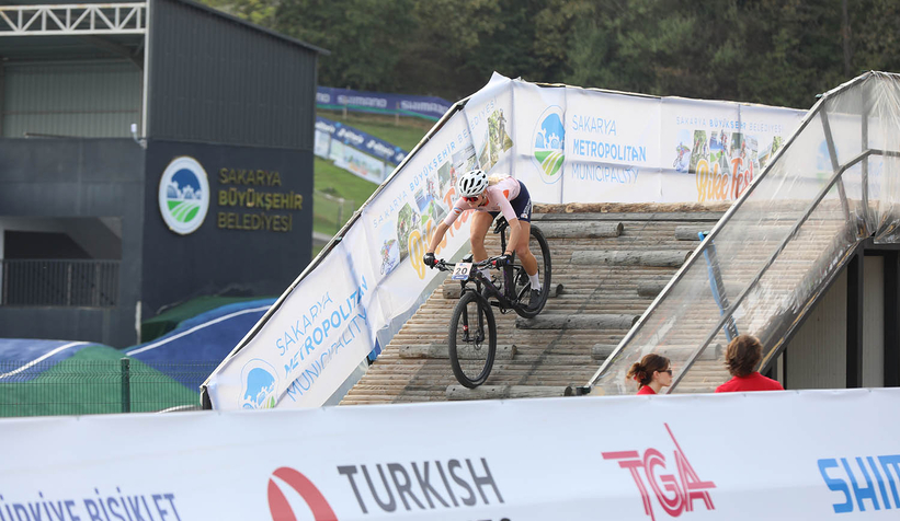 bisiklet-vadisinde-bike-fest-heyecani-zirve-yaptid2joekrgwe